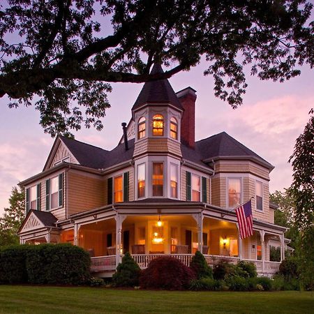 כריסטיאנסבורג The Oaks Victorian Inn מראה חיצוני תמונה