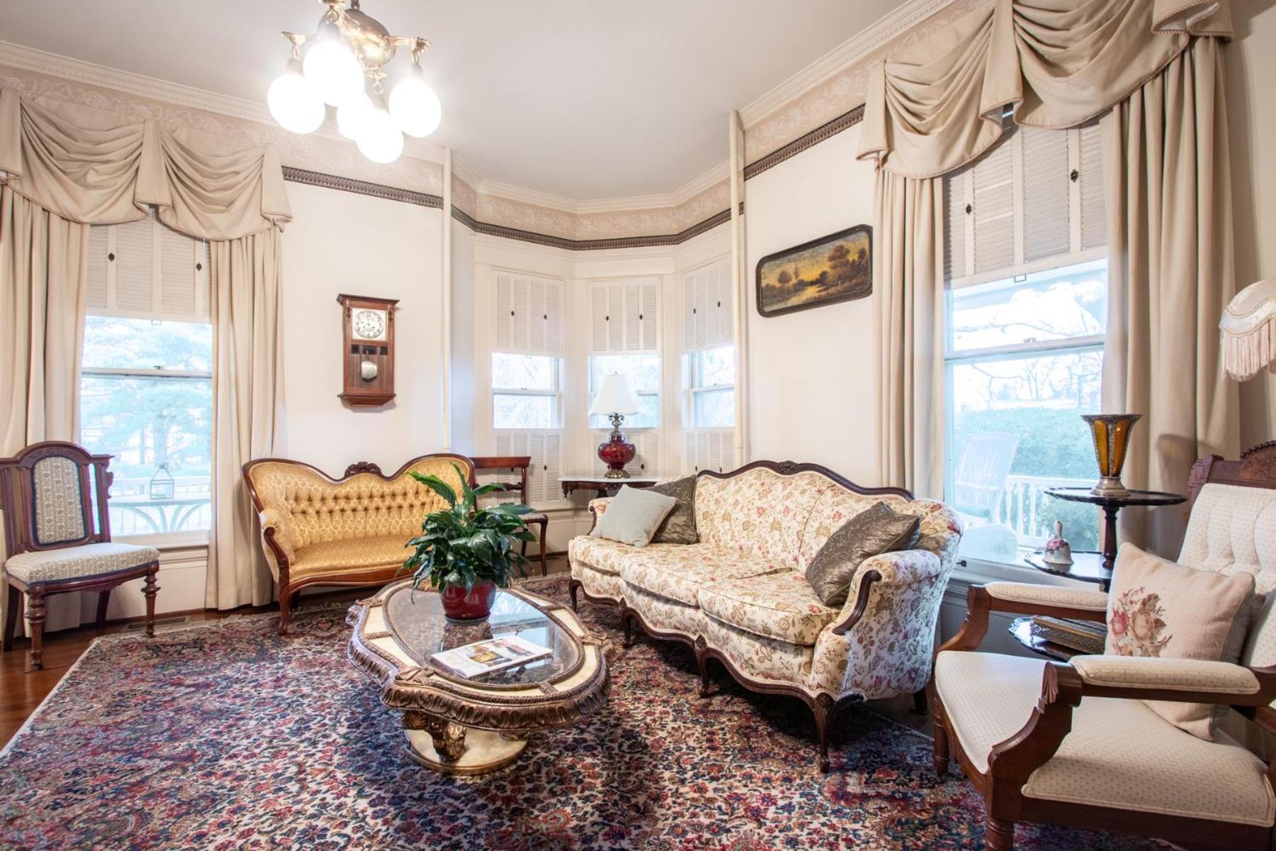 כריסטיאנסבורג The Oaks Victorian Inn מראה חיצוני תמונה