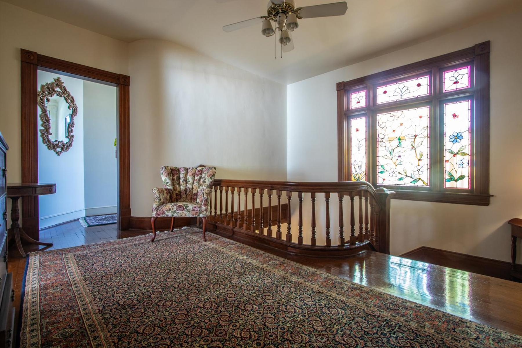 כריסטיאנסבורג The Oaks Victorian Inn מראה חיצוני תמונה