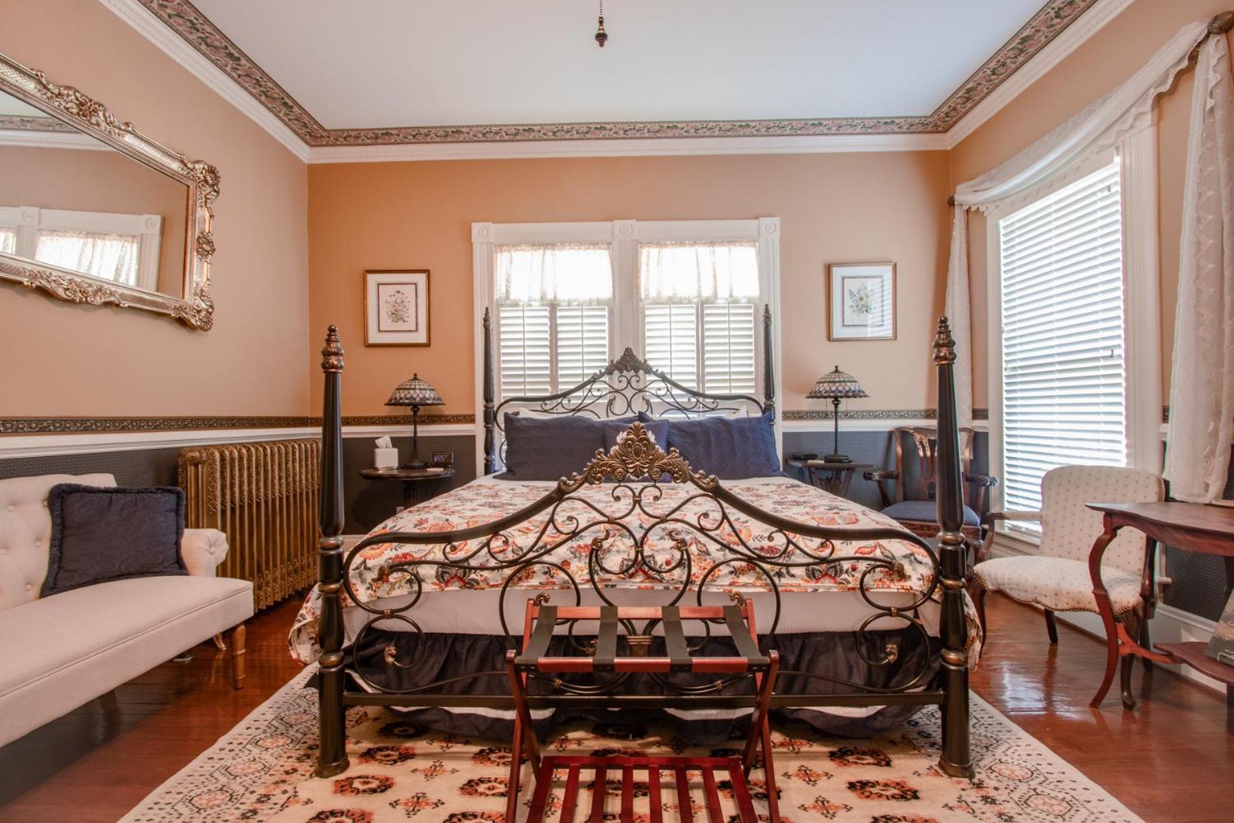 כריסטיאנסבורג The Oaks Victorian Inn מראה חיצוני תמונה