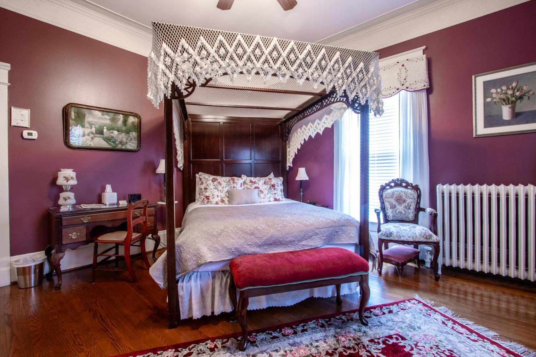 כריסטיאנסבורג The Oaks Victorian Inn מראה חיצוני תמונה