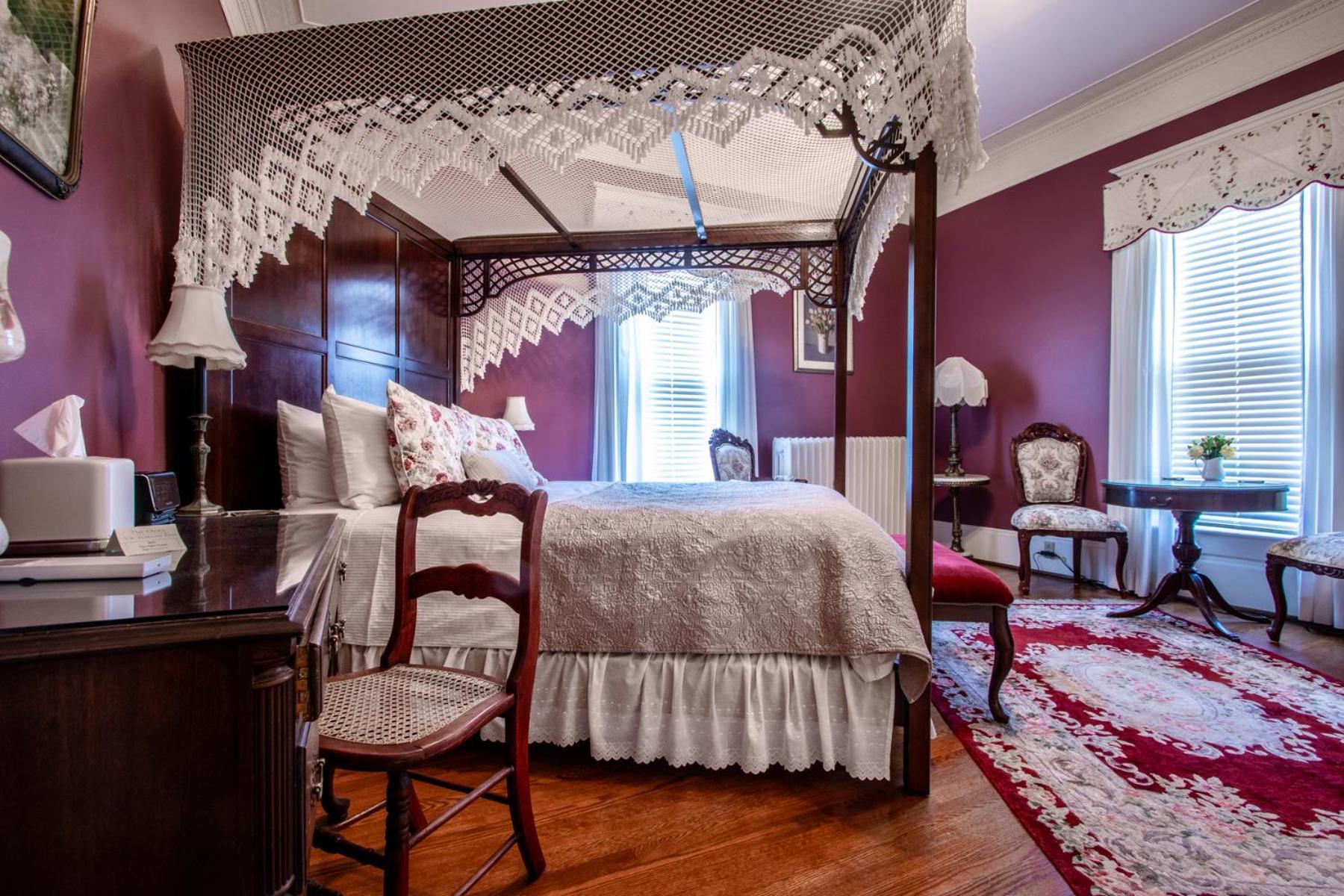 כריסטיאנסבורג The Oaks Victorian Inn מראה חיצוני תמונה